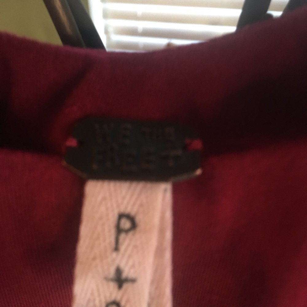 Shirt - Picture 3 of 4